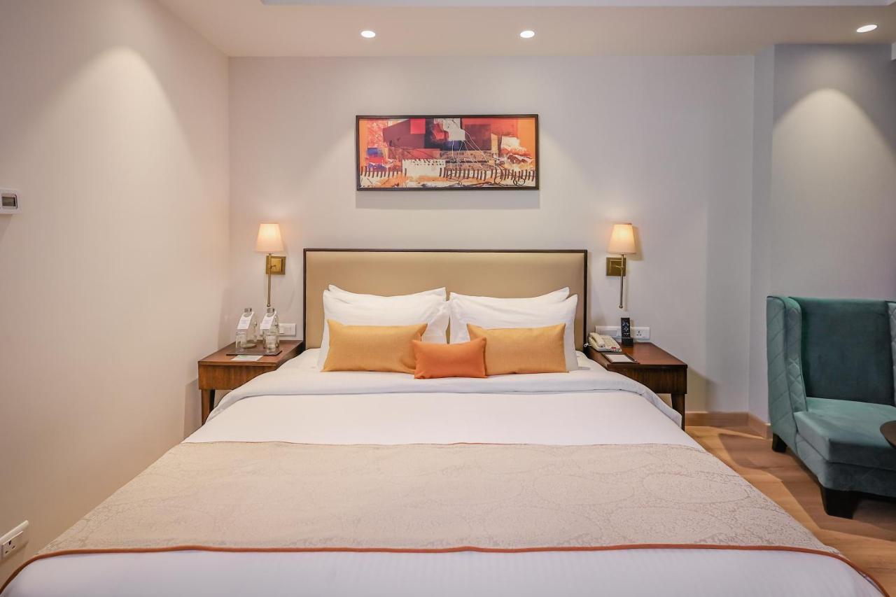 Regenta Dehradun By Royal Orchid Hotels Limited Ngoại thất bức ảnh