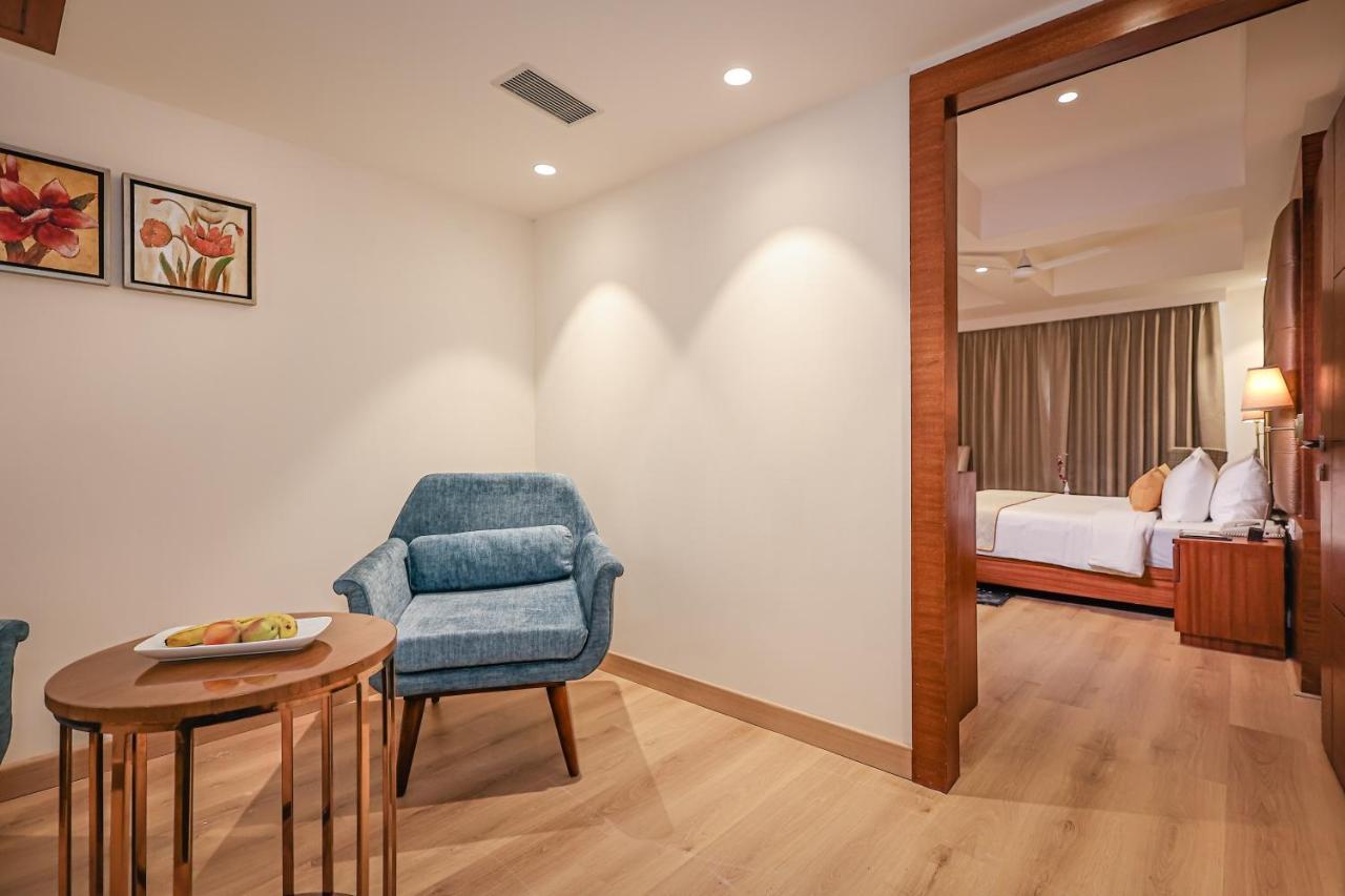 Regenta Dehradun By Royal Orchid Hotels Limited Ngoại thất bức ảnh