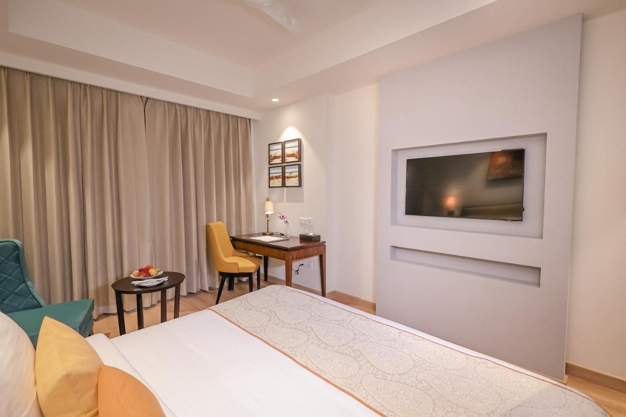 Regenta Dehradun By Royal Orchid Hotels Limited Ngoại thất bức ảnh