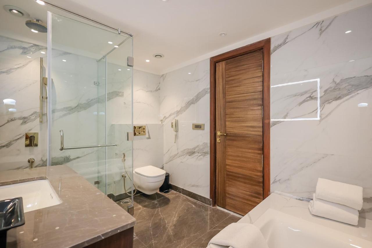 Regenta Dehradun By Royal Orchid Hotels Limited Ngoại thất bức ảnh